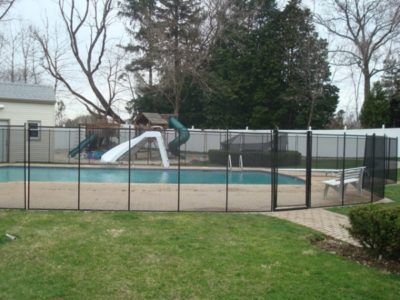 pool safety fence above ground